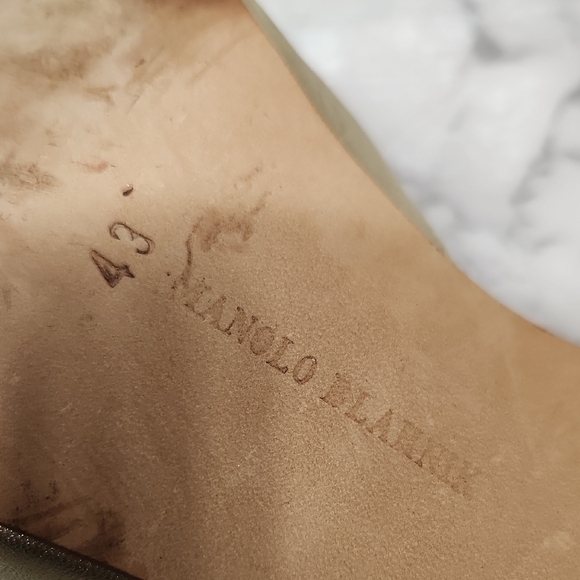 Manolo Blahnik Gold Metallic Slingback Heels Size 43 - Picture 3 of 5